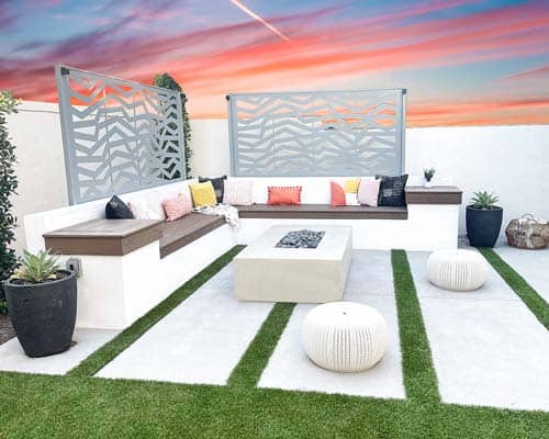 Puengo-Fire-Pit,-Outdoor-Living-Space-500x400 Outdoor Living Space Seating around fire pit