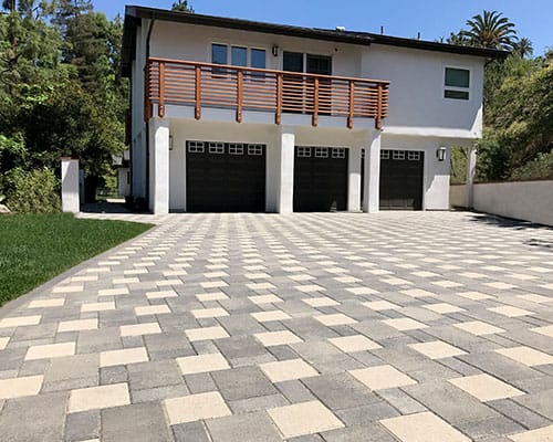 Interlocking Paver Driveway